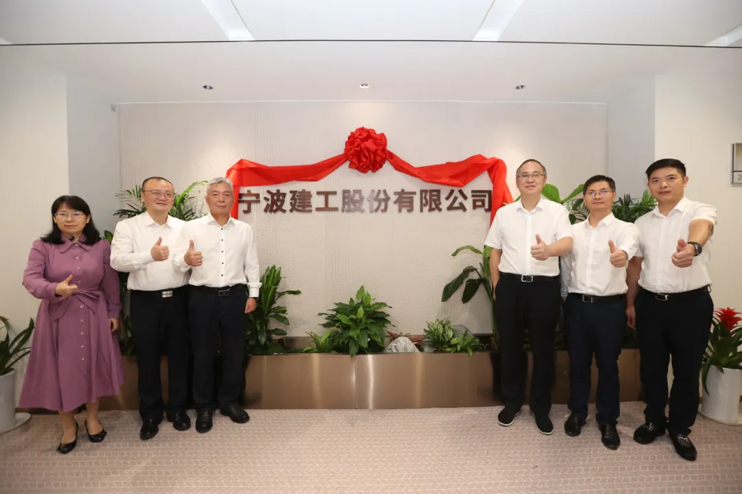 公司宣布 > 新闻通告  > 卡卡湾厅